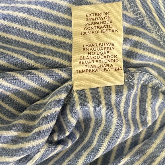 Hem & Thread Off-the-Shoulder Ruffled Top Size Large New - Picture 9 of 11